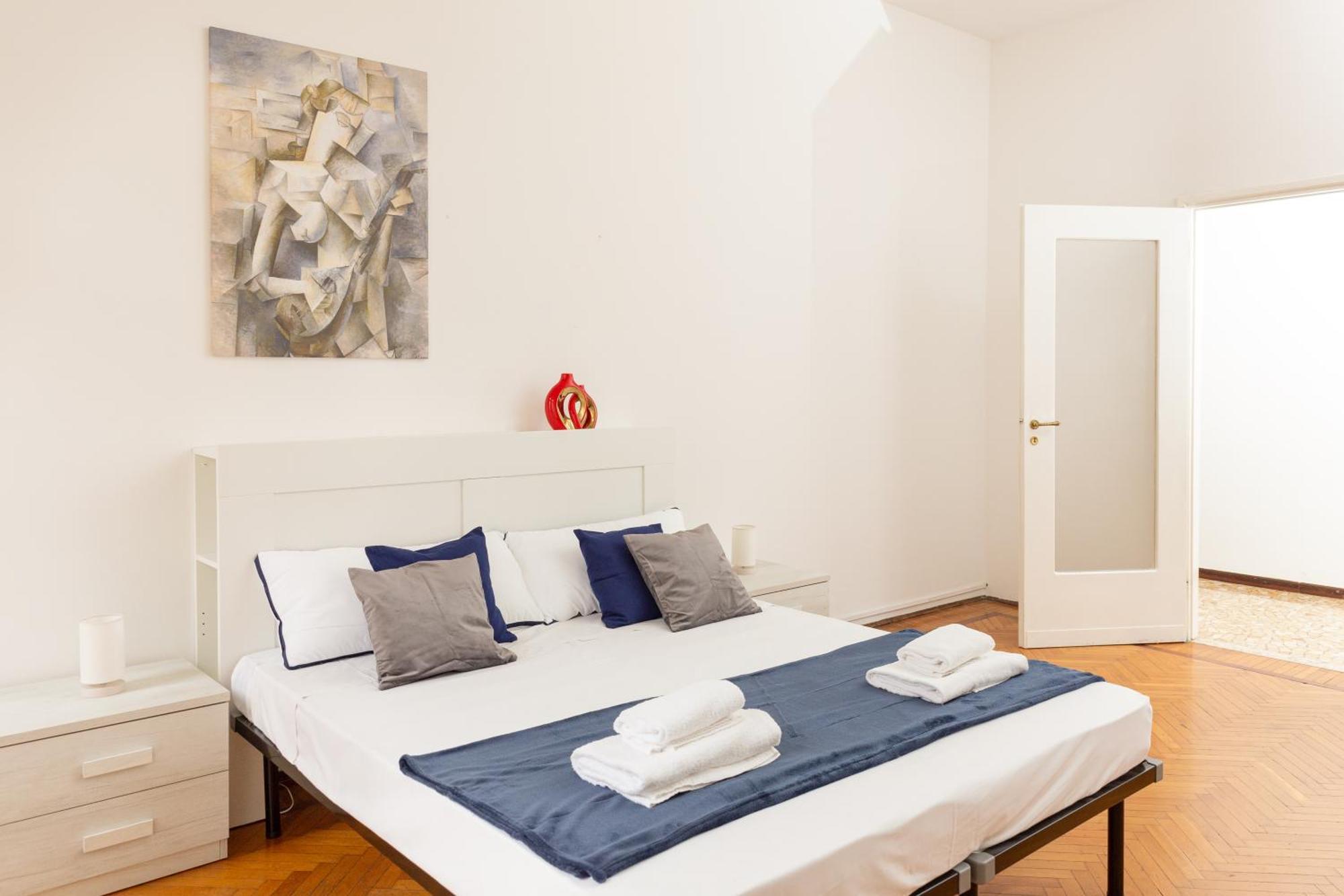 Picasso - Spacious Exclusive Apartment Milano Eksteriør bilde